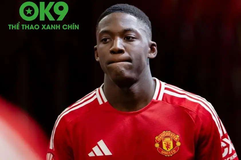 Kobbie Mainoo muốn gia nhập Napoli vì De Bruyne (Ảnh: The Sun). Kobbie Mainoo muốn gia nhập Napoli vì De Bruyne (Ảnh: The Sun).